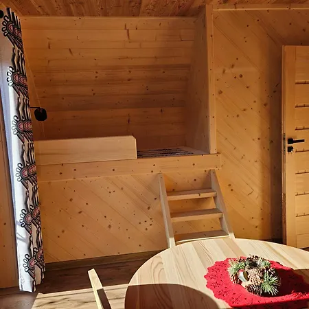 Kirowy Ii Dağ evi